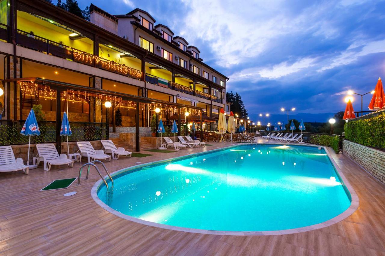 Spa Hotel Aspa Vila サパレヴァ・バニャ エクステリア 写真