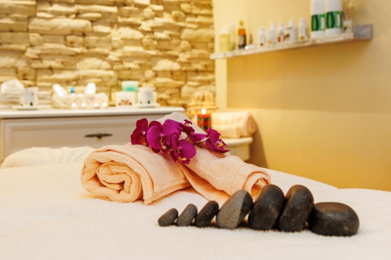 Spa Hotel Aspa Vila サパレヴァ・バニャ エクステリア 写真