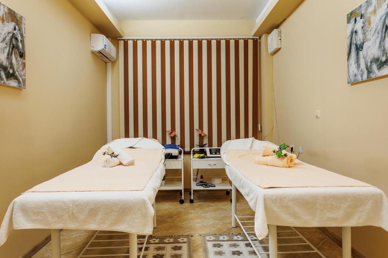 Spa Hotel Aspa Vila サパレヴァ・バニャ エクステリア 写真