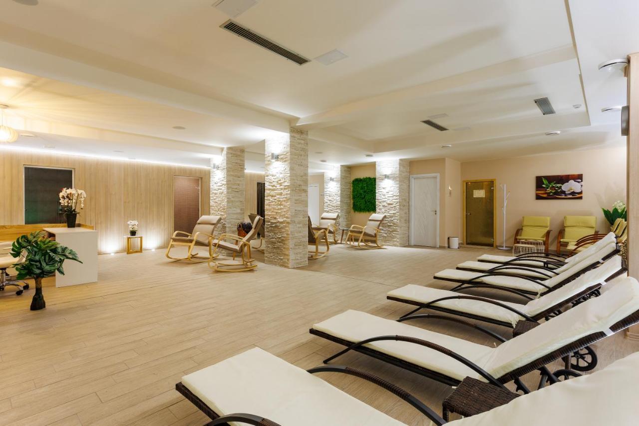 Spa Hotel Aspa Vila サパレヴァ・バニャ エクステリア 写真