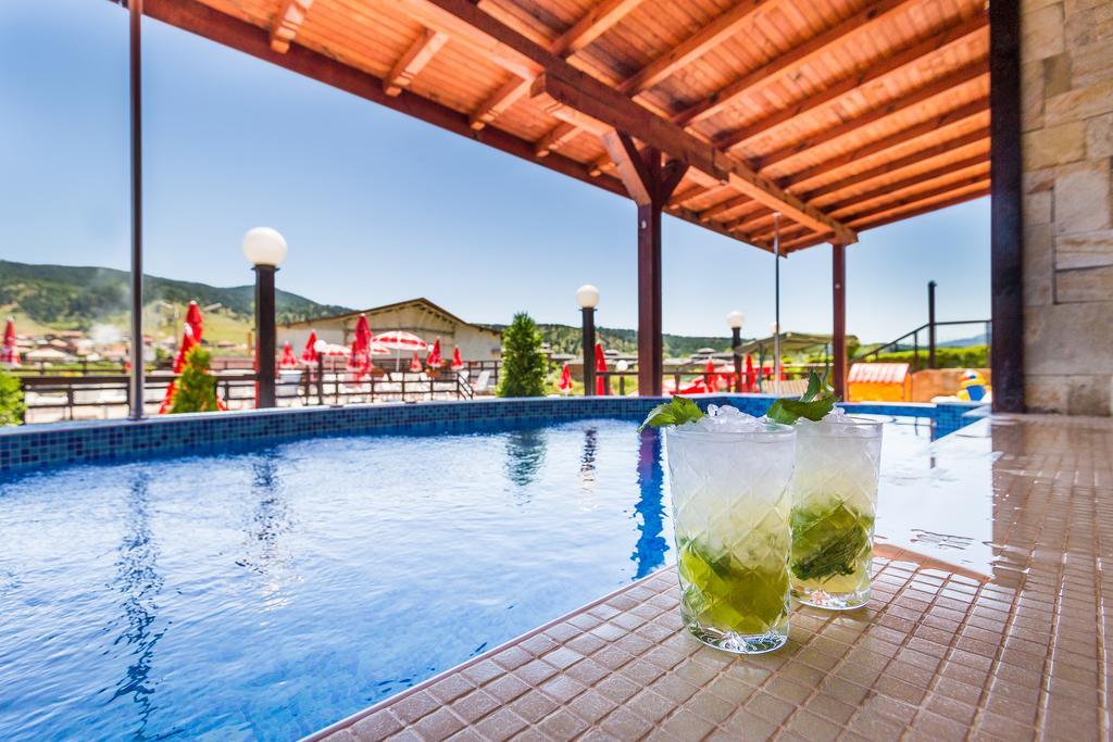 Spa Hotel Aspa Vila サパレヴァ・バニャ エクステリア 写真