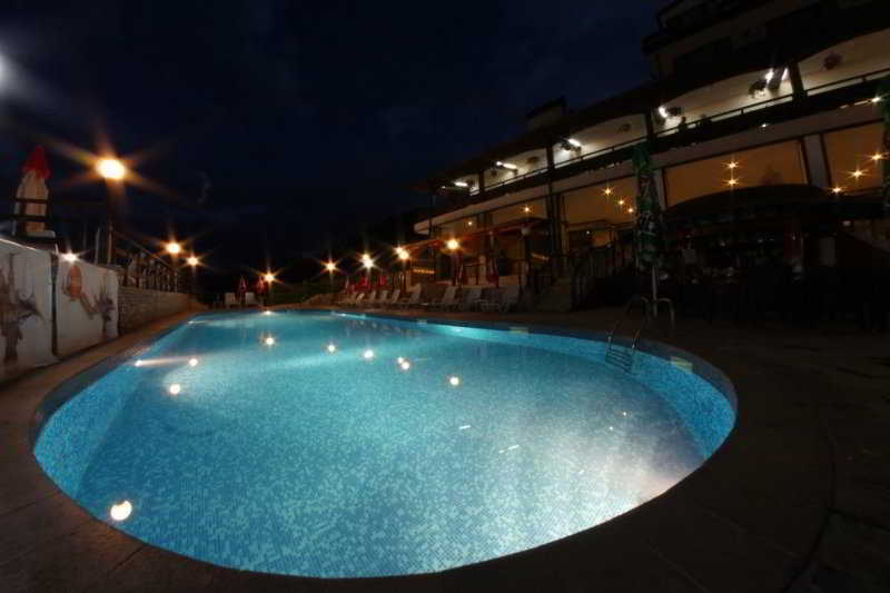 Spa Hotel Aspa Vila サパレヴァ・バニャ エクステリア 写真
