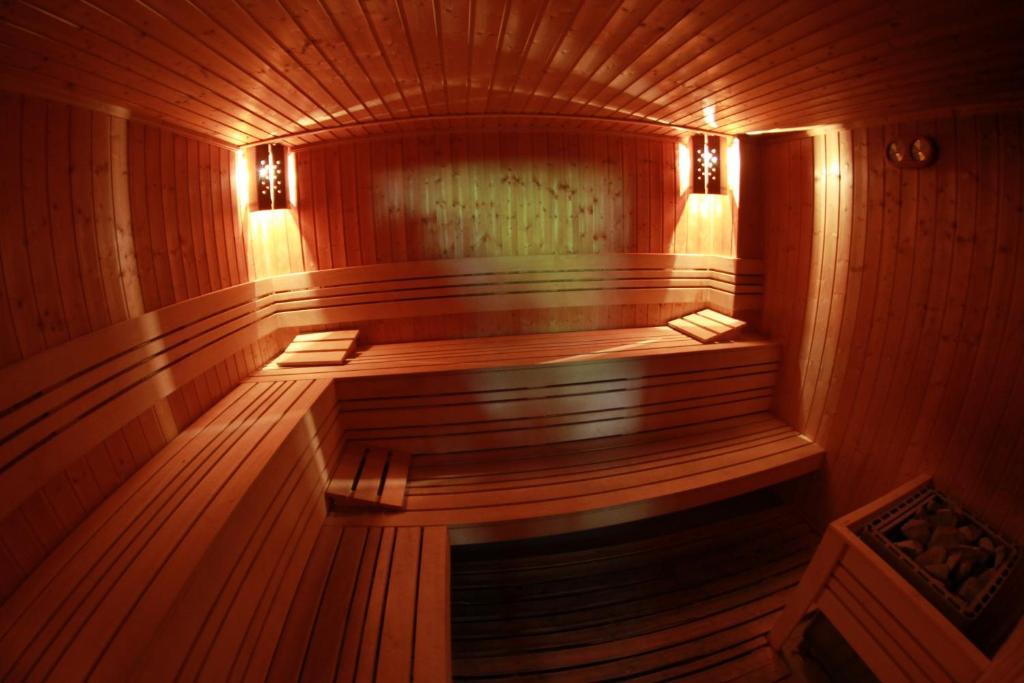 Spa Hotel Aspa Vila サパレヴァ・バニャ エクステリア 写真